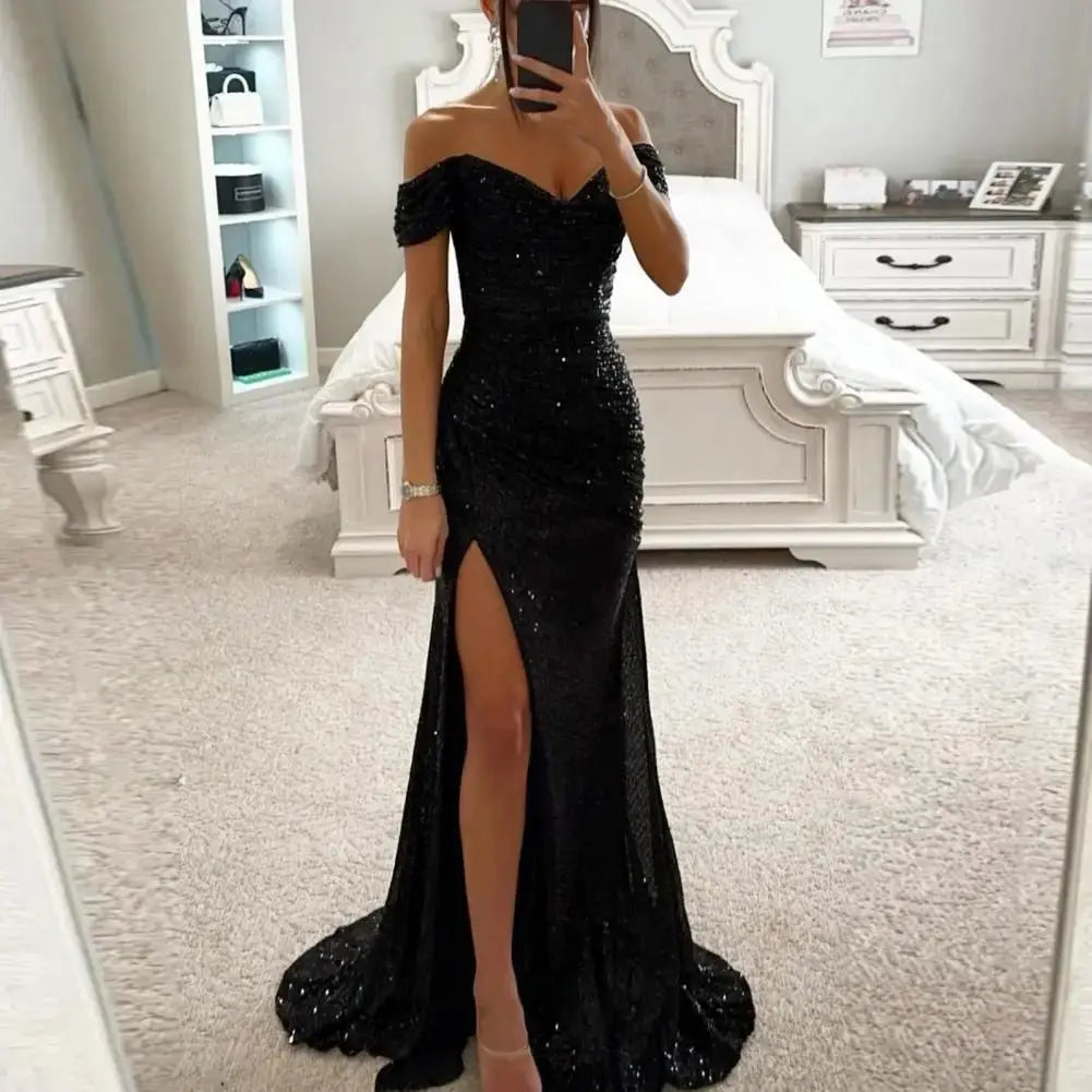 2025 elegante vestido con hombros descubiertos, vestido con cuello en V, lentejuelas plisadas, manga corta, cintura ajustada, Maxi vestido de fiesta de noche dividido - SYN PERU