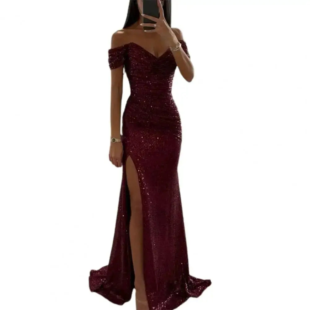 2025 elegante vestido con hombros descubiertos, vestido con cuello en V, lentejuelas plisadas, manga corta, cintura ajustada, Maxi vestido de fiesta de noche dividido - SYN PERU