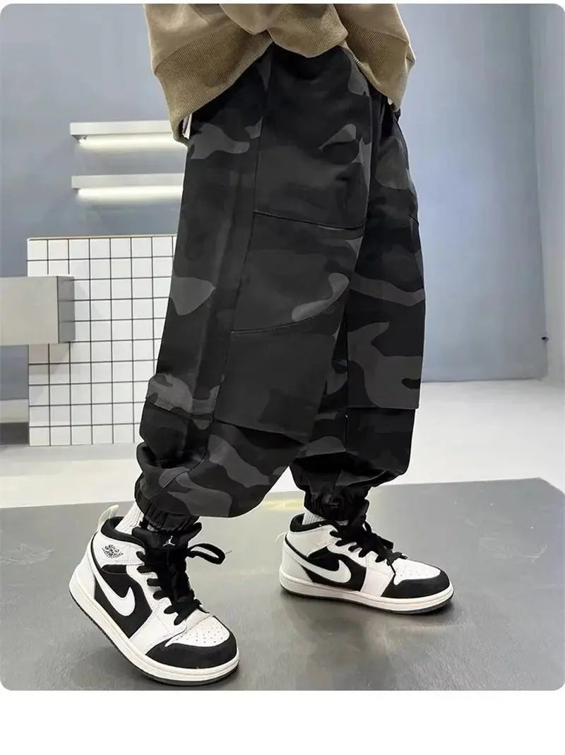 Pantalones Cargo de camuflaje para niños, pantalones deportivos informales para niños grandes de otoño, pantalones para correr para adolescentes, ropa de calle para niños, pantalones holgados - SYN PERU