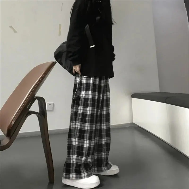 Pantalones de chándal de gran tamaño para mujer, pantalón informal a cuadros negros, holgado, con bolsillos de cintura elástica, Hip Hop, Unisex - SYN PERU