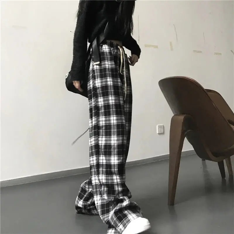 Pantalones de chándal de gran tamaño para mujer, pantalón informal a cuadros negros, holgado, con bolsillos de cintura elástica, Hip Hop, Unisex - SYN PERU
