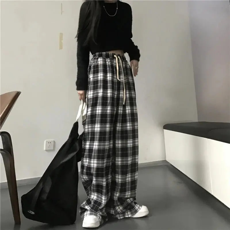 Pantalones de chándal de gran tamaño para mujer, pantalón informal a cuadros negros, holgado, con bolsillos de cintura elástica, Hip Hop, Unisex - SYN PERU