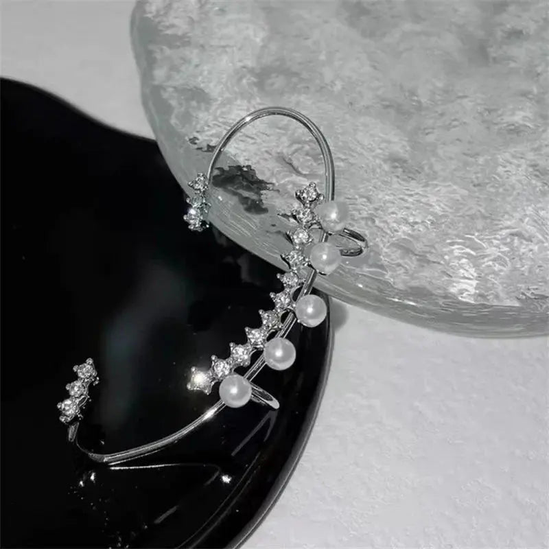 Silver Color Pearl Ear Cuff – Vintage Crystal Zircon Ear Clip, No Piercing Required, Fashion Jewelry for Women - SYN PERU