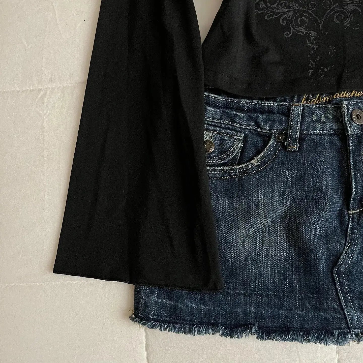 Top con patrón Grunge Emo Y2K, adecuado para otoño, e - girls, estilo Millennium, estampado gótico estético para mujer, camiseta holgada de manga larga - SYN PERU
